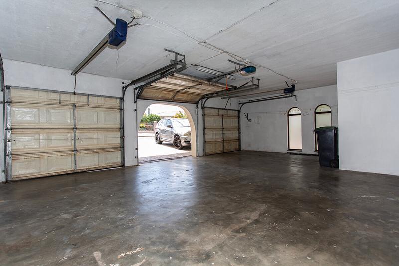 3 Bedroom Property for Sale in Hoogstede Western Cape